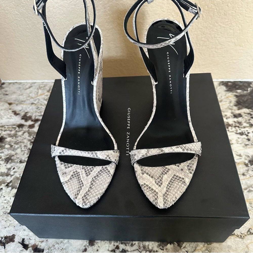 Giuseppe Zanotti Clandestino 105 Snakeskin Wedge Sandal